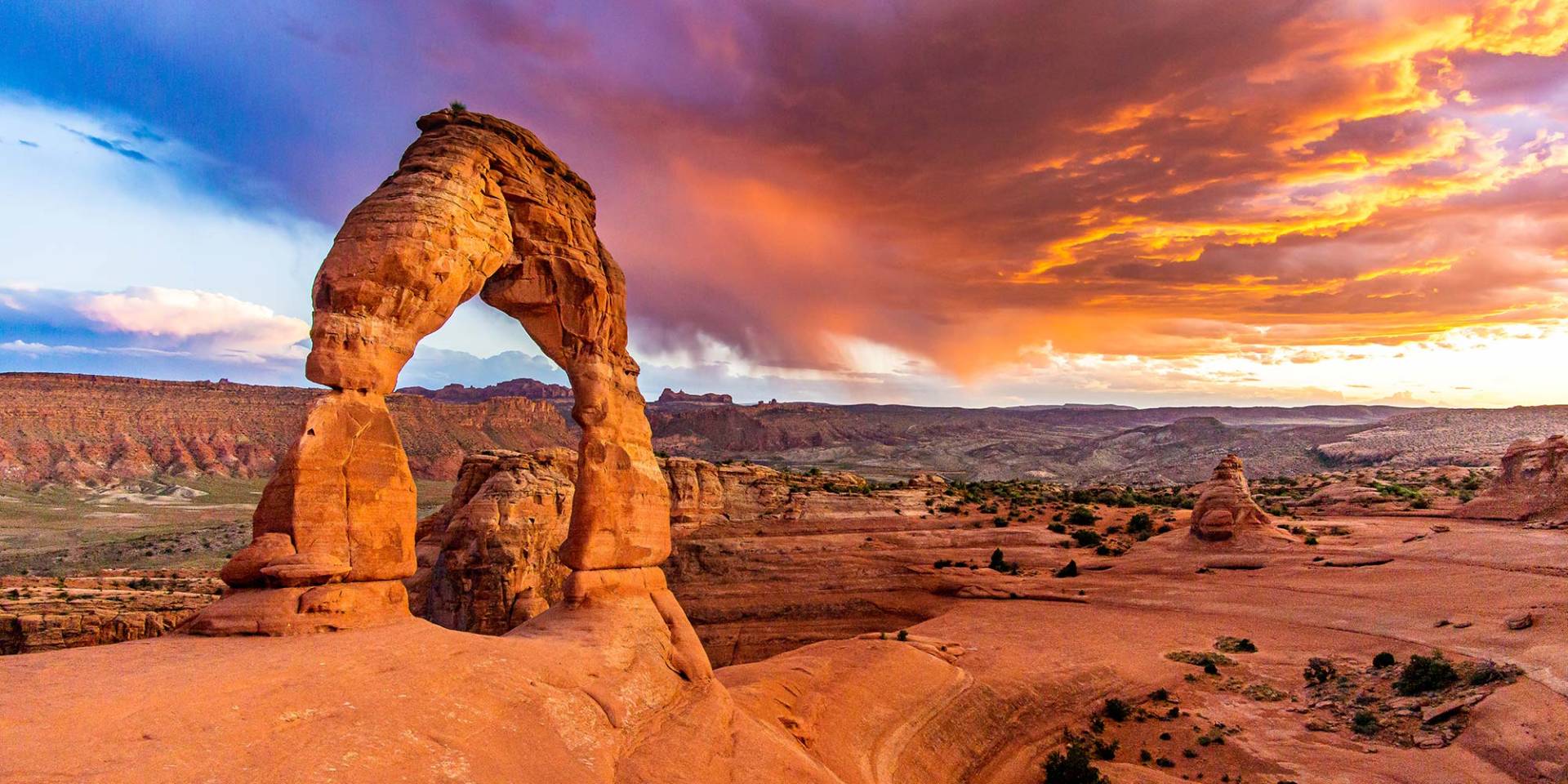 latest breaking, 10 Spur of the MomentTrips, arches, national, park, tour